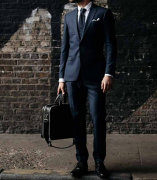 不同場合 西裝的配色應該這么選